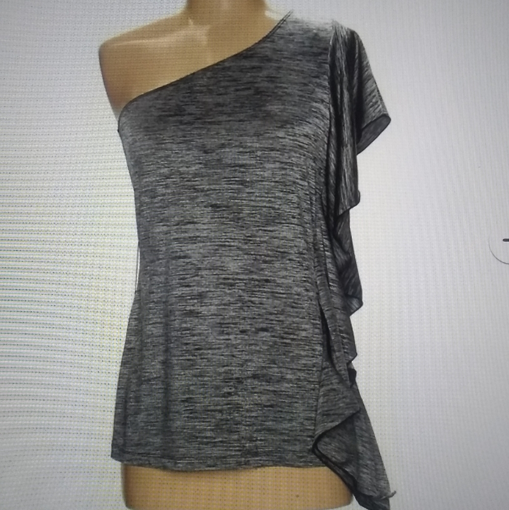 Simply gorgeous one shoulder top